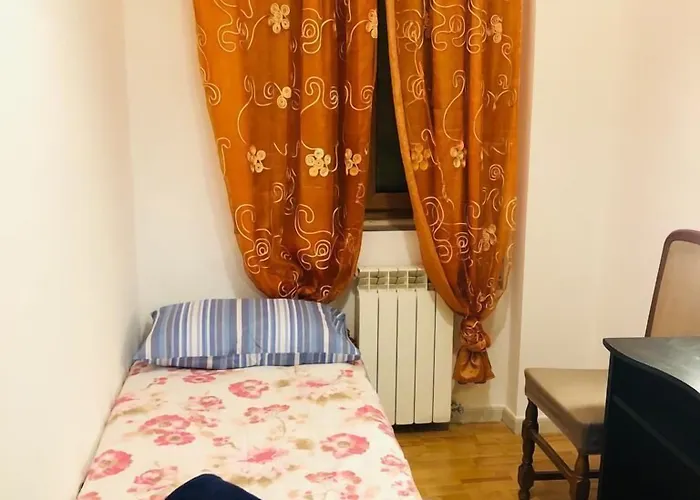 Mikasa Balduina רומא